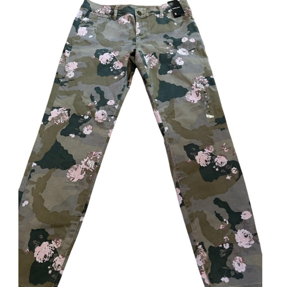 New York Company Floral Camo Ankle Jeans Size‎ 6 New With Tags